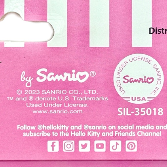 SANRIO Hello Kitty Heat & Fuse 3D Melty Beads Kit 1 Set Unopened For Ages 6 & Up - Picture 4 of 5